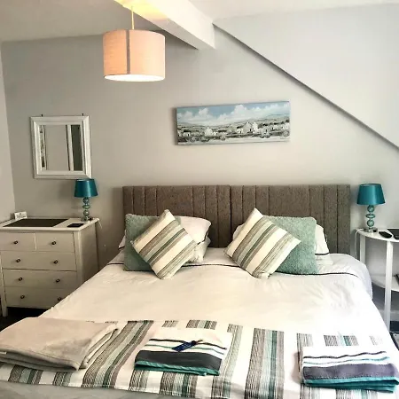 Oda ve Kahvaltı Bridgeside 4*